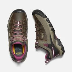 Keen Women's Targhee III Waterproof Hiking Shoe - Weiss/Boysenberry- Regular (B) -Sports Clothing Sale Store 1018177 PLD PDP