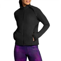 BROOKS Women's Fusion Hybrid Jacket - Black 12 BROOKS Women's Fusion Hybrid Jacket - Black -Sports Clothing Sale Store 221499 001 MA Fusion Hybrid Jacket