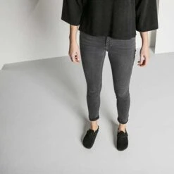 Birkenstock Boston Shearling Black Suede Leather- Regular/Wide 18 Birkenstock Boston Shearling Black Suede Leather- Regular/Wide -Sports Clothing Sale Store 259883 f look f 1