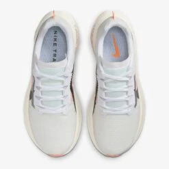 Nike Men's Ultrafly Trail Shoe - White- Regular (D) -Sports Clothing Sale Store 2aa87f78 3c8d 4cc8 b360 1dab893205a7