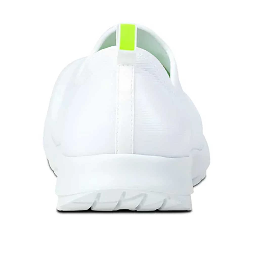 OOfos Women's OOmg Sport Shoe - White- Regular (B) 7 OOfos Women's OOmg Sport Shoe - White- Regular (B) - Image 5