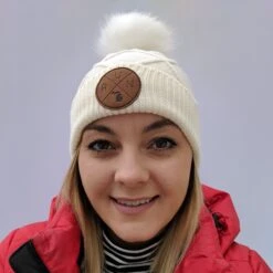 Women's RunXmitten Pom Beanie - White -Sports Clothing Sale Store IMG 20181116 100802