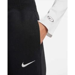 Nike Women's Fleece High Rise Pant Wide - Black -Sports Clothing Sale Store sportswear phoenix fleece womens high waisted wide leg sweatpants RZJZZH 1