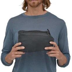 Patagonia Men's Down Sweater Vest 2022 - Black -Sports Clothing Sale Store webimage 7DE57F5C 95D9 44D5 BBE9C39E5FBD6414