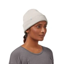 On Running Merino Beanie - White -Sports Clothing Sale Store webimage ad44badc c94b 4936 92f1 e4c54476152f